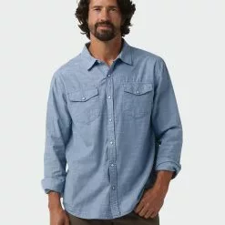 Stio Men's Ashton Chambray Shirt