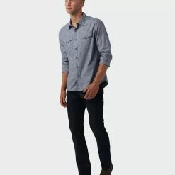 Stio Men's Ashton Chambray Shirt