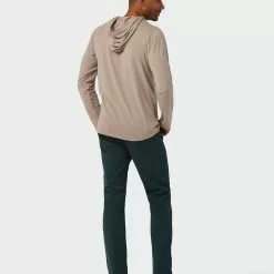 Stio Men's Tipton Tech Hooded Henley