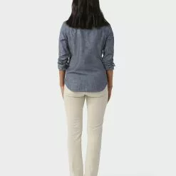 Stio Women's Ashton Chambray Shirt