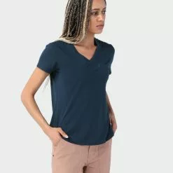 Stio Women's Divide V-Neck SS